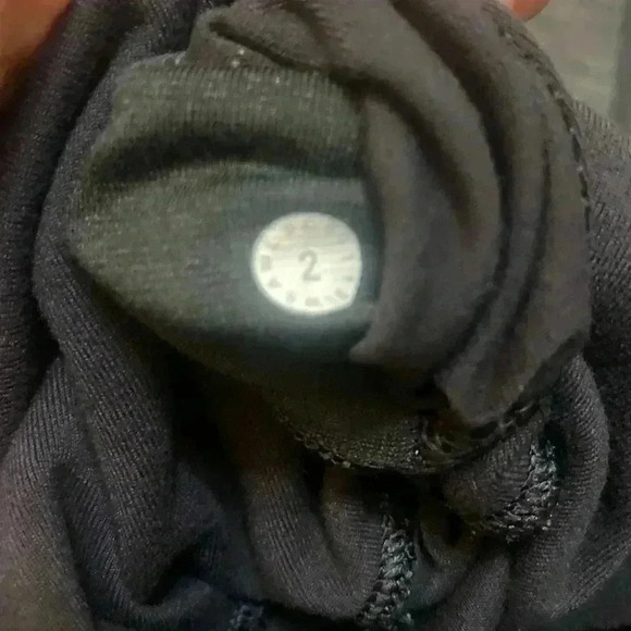 Lululemon Wunder Under Pant (Hi-Rise) (Tech Mesh) Very Gently Worn
Black Size 2 - Picture 9 of 10